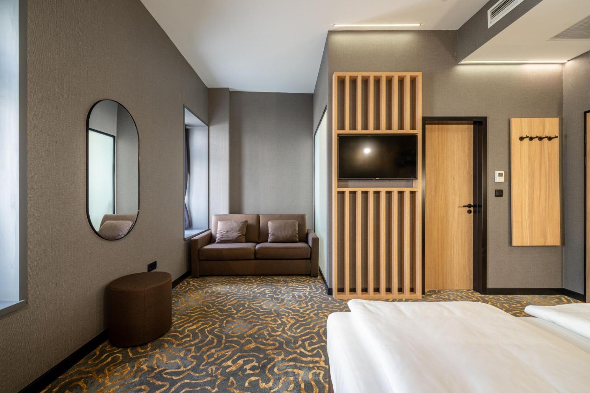 Urban Hotel Debrecen Kültér fotó