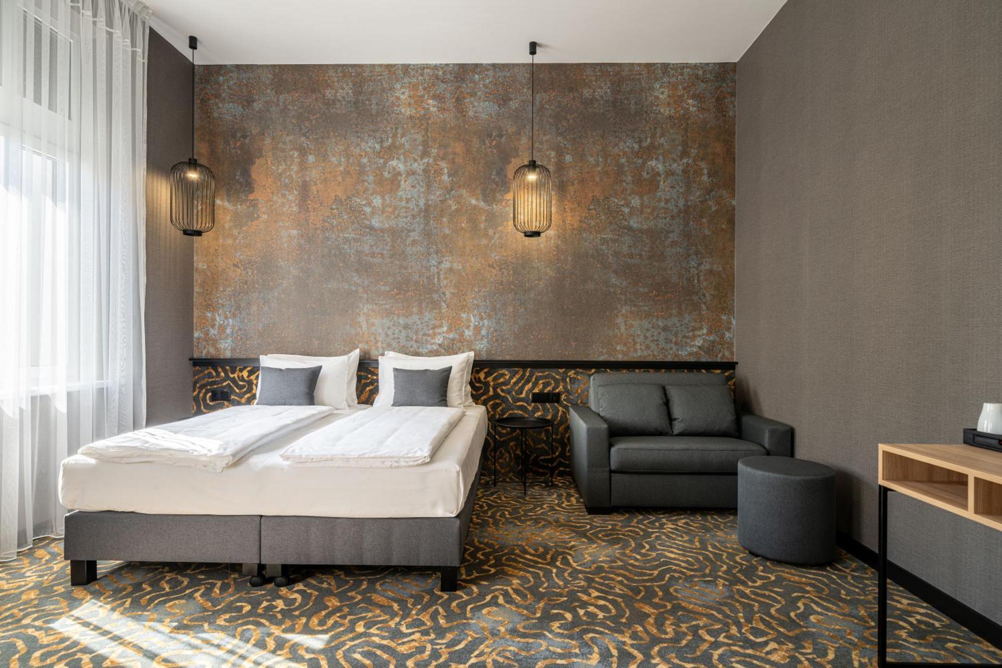 Urban Hotel Debrecen Kültér fotó