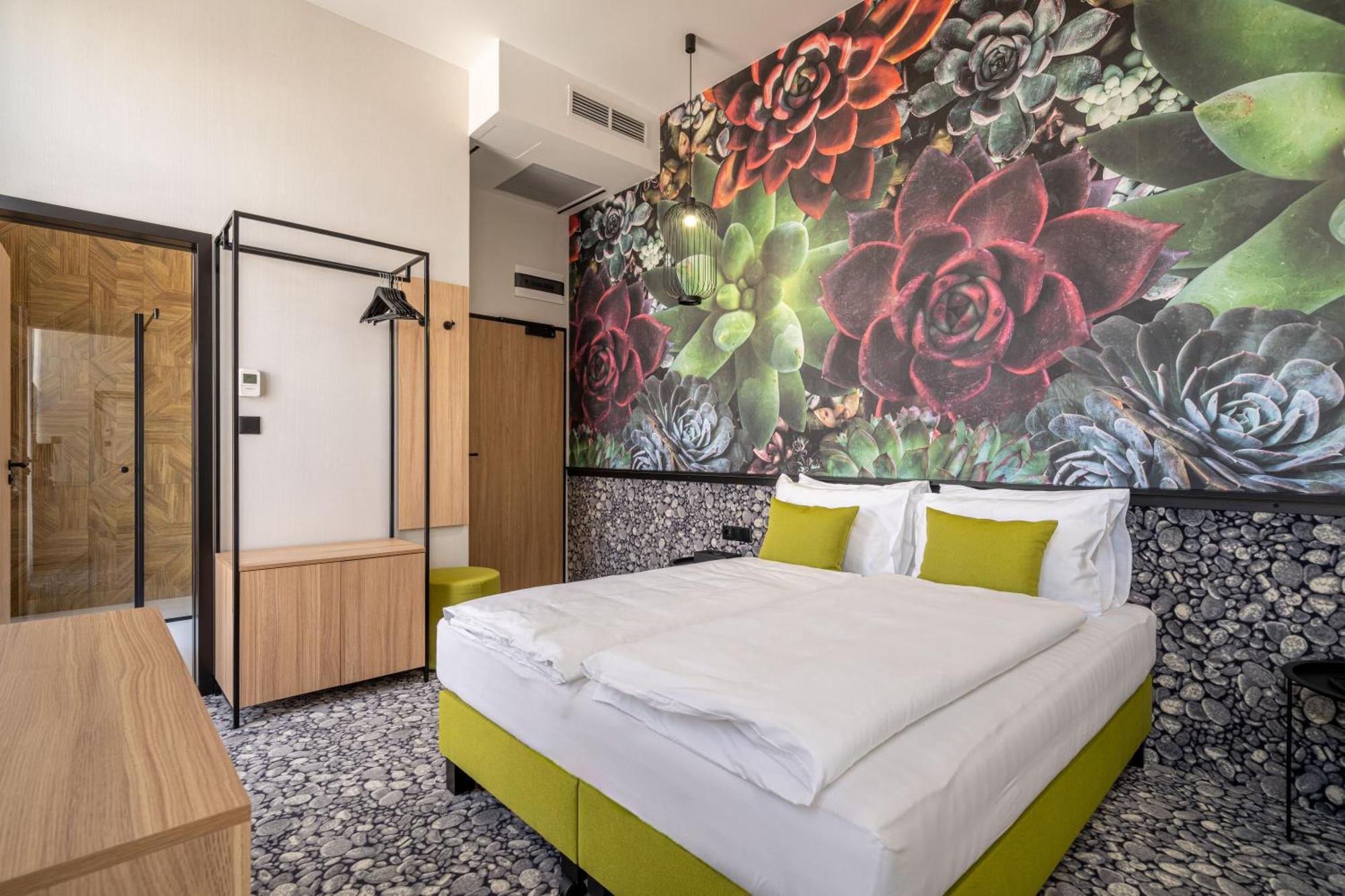 Urban Hotel Debrecen Kültér fotó