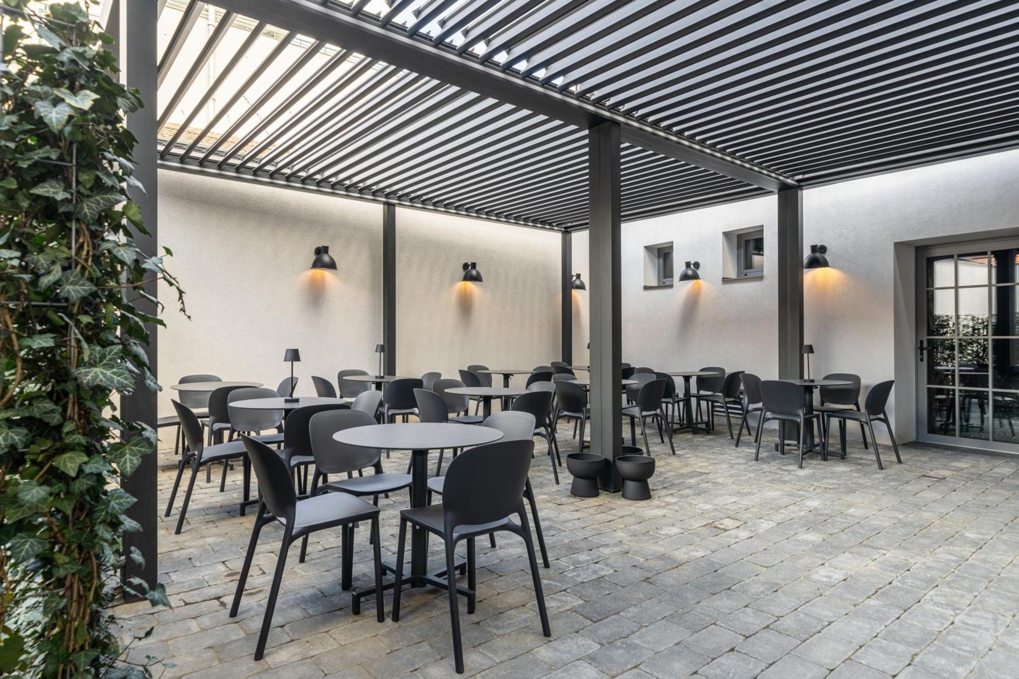Urban Hotel Debrecen Kültér fotó